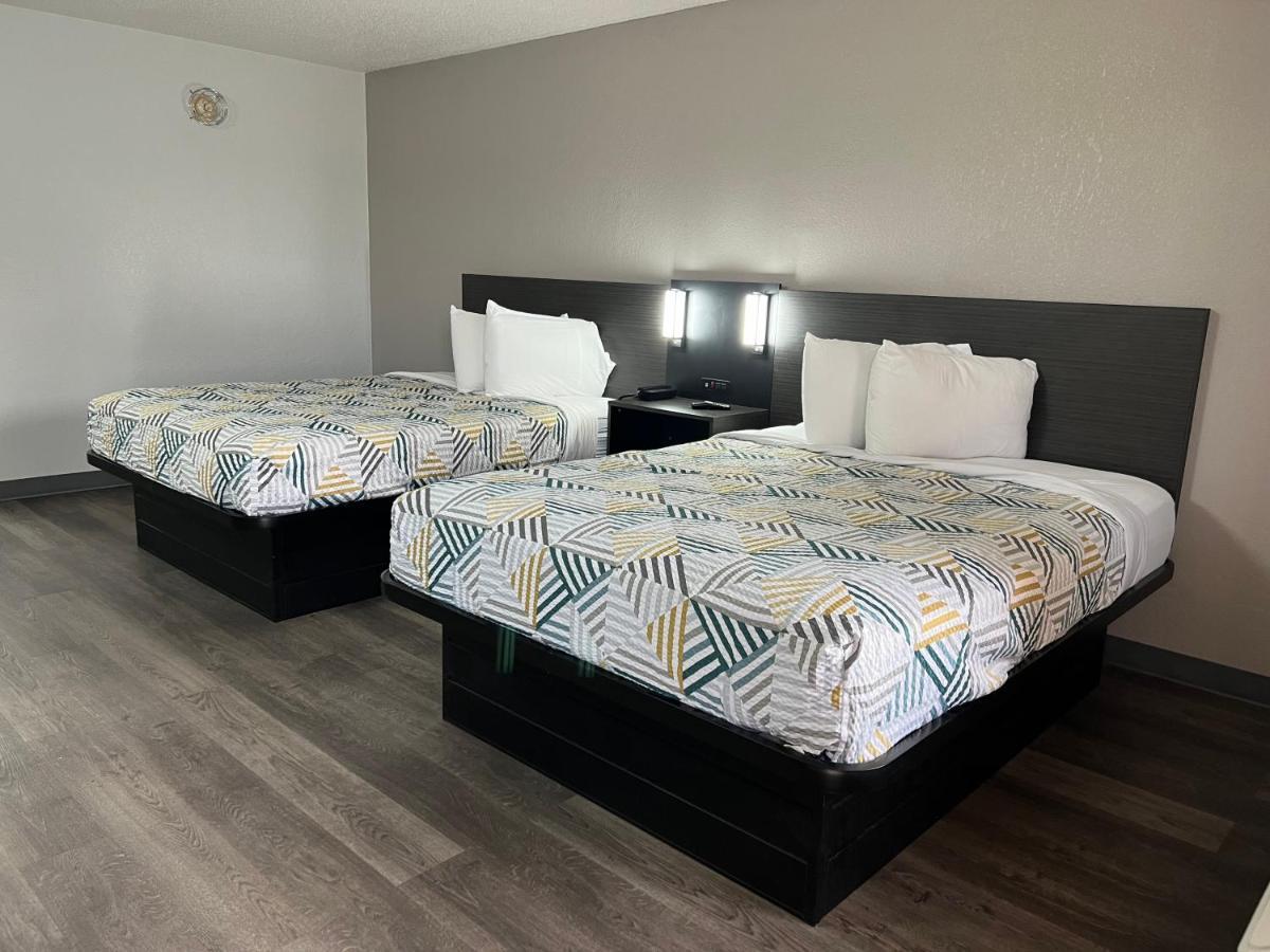 Motel 6-Middleburg Heights, Oh - Cleveland Eksteriør bilde